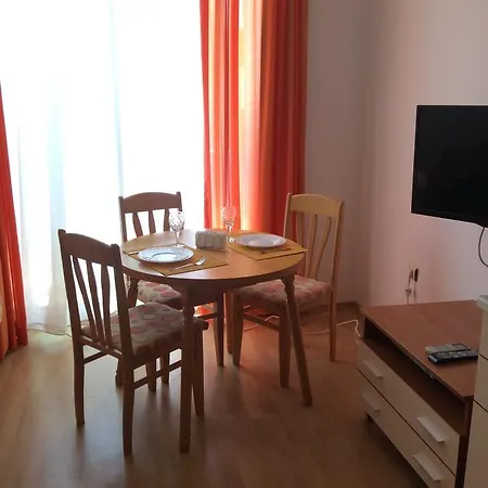 Sunny Day 3 ساني بيتش
